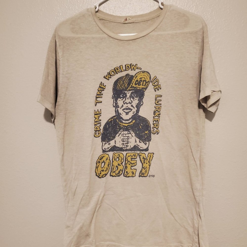 Obey T Shirt - Crime Time Worldwide Lurkers - Medium - Rare
